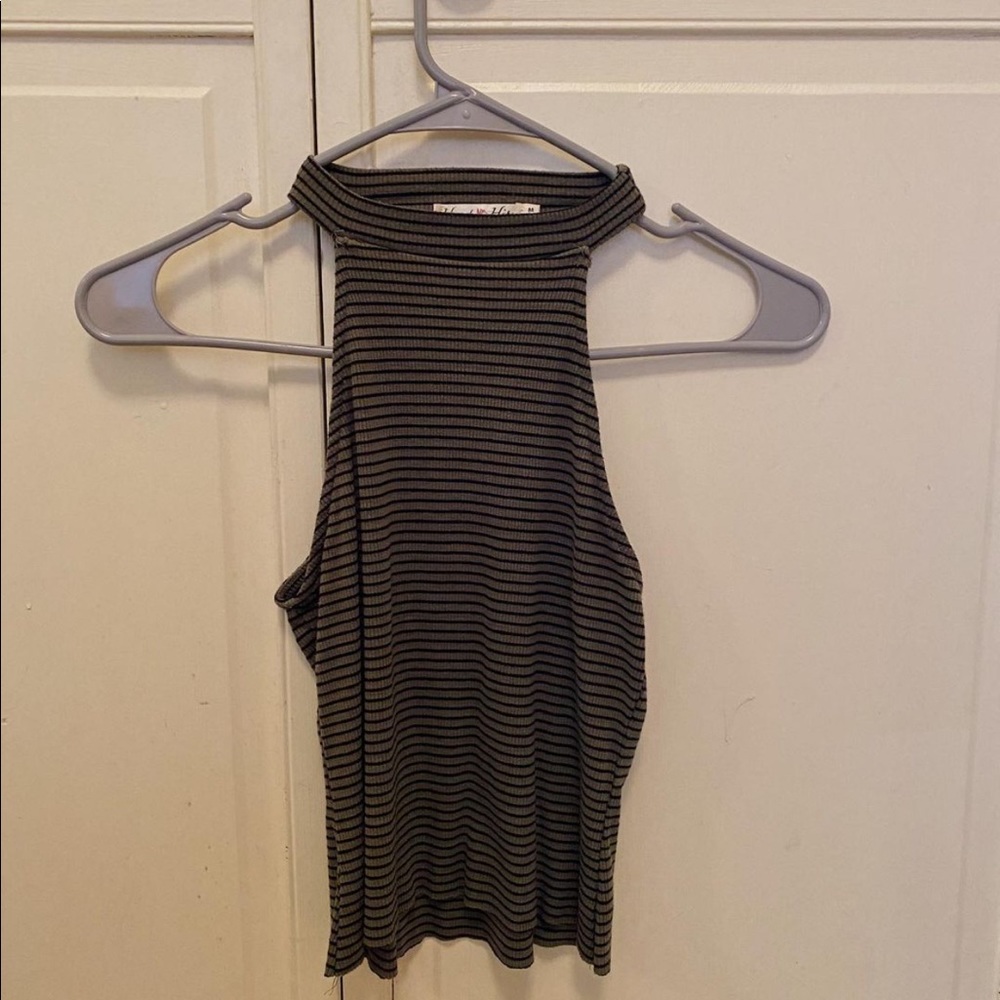 Halter top